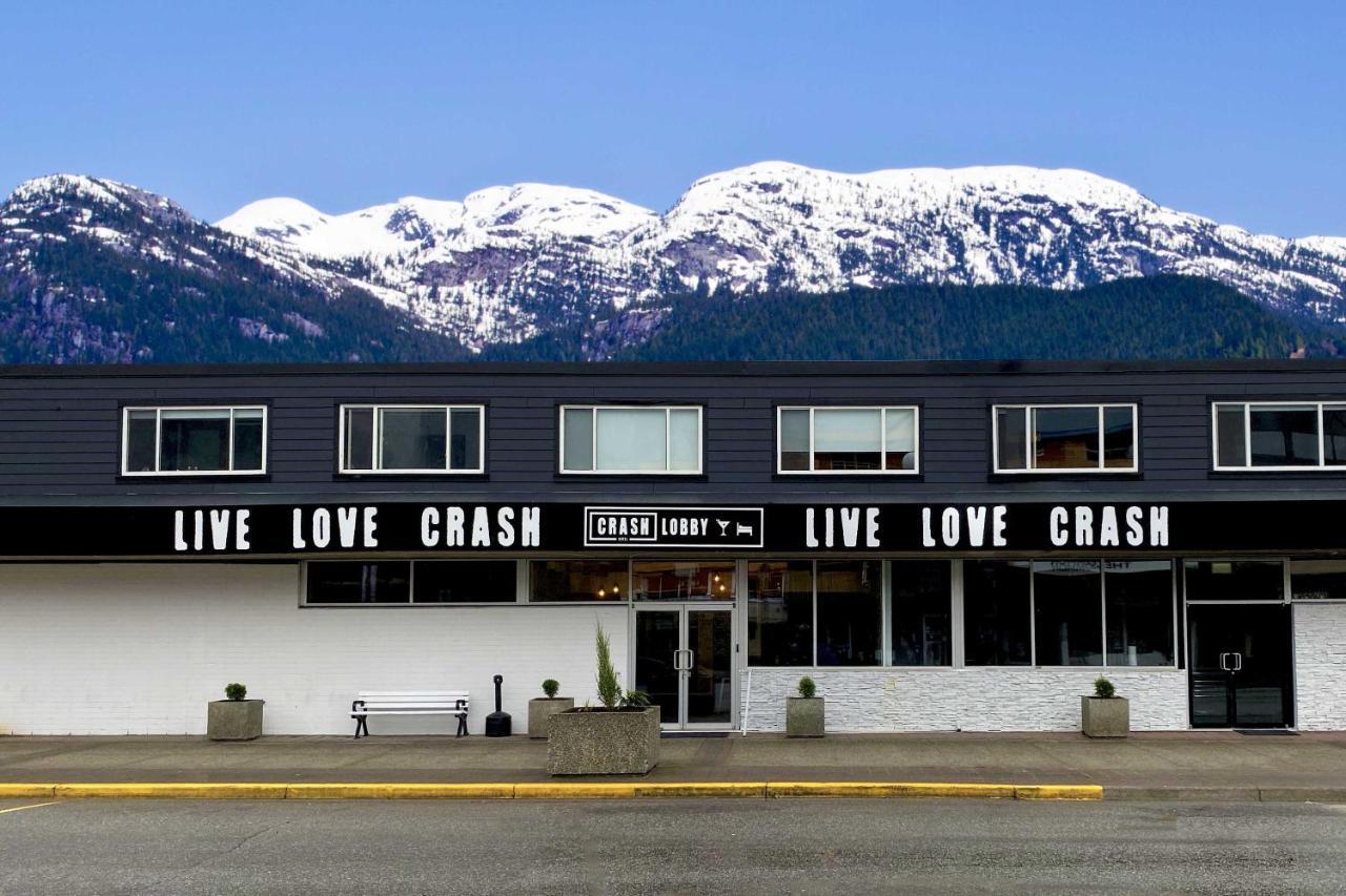 Crash Hotel Squamish Exterior foto